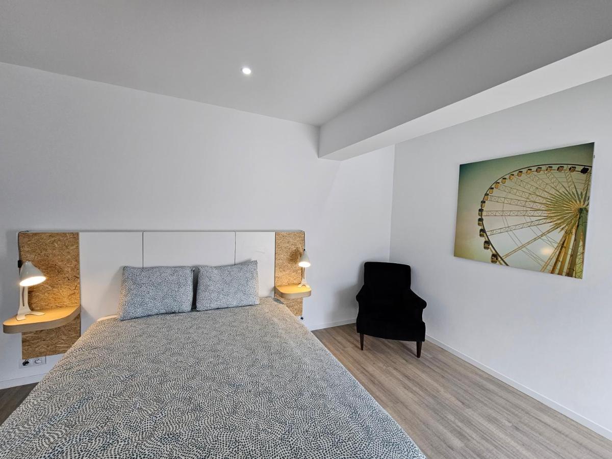 Appart'Hotel Trazegnies Courcelles Exteriör bild
