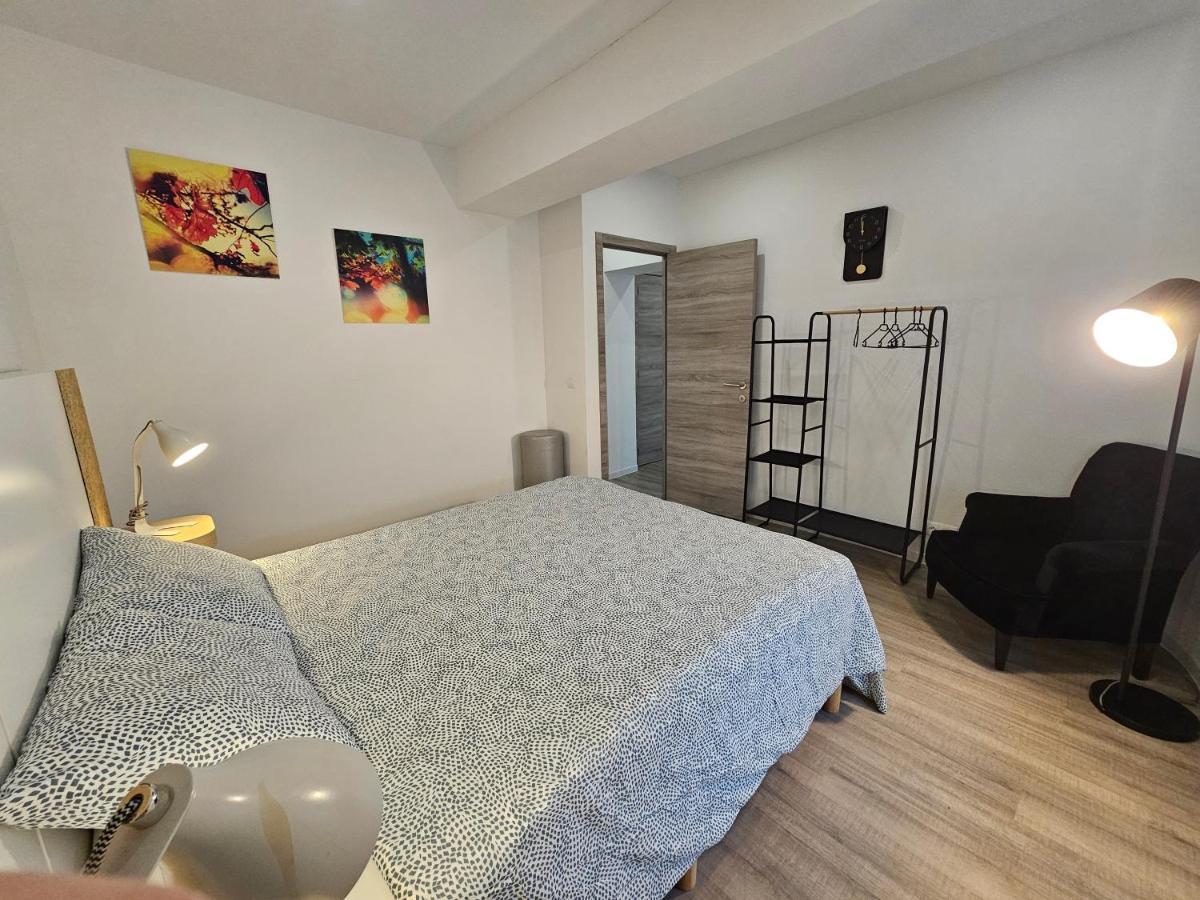 Appart'Hotel Trazegnies Courcelles Exteriör bild