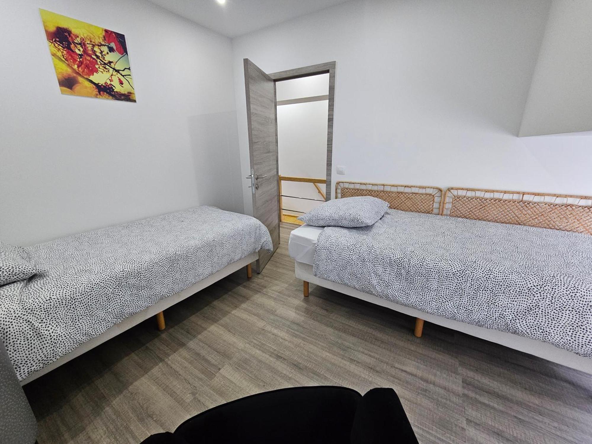 Appart'Hotel Trazegnies Courcelles Exteriör bild