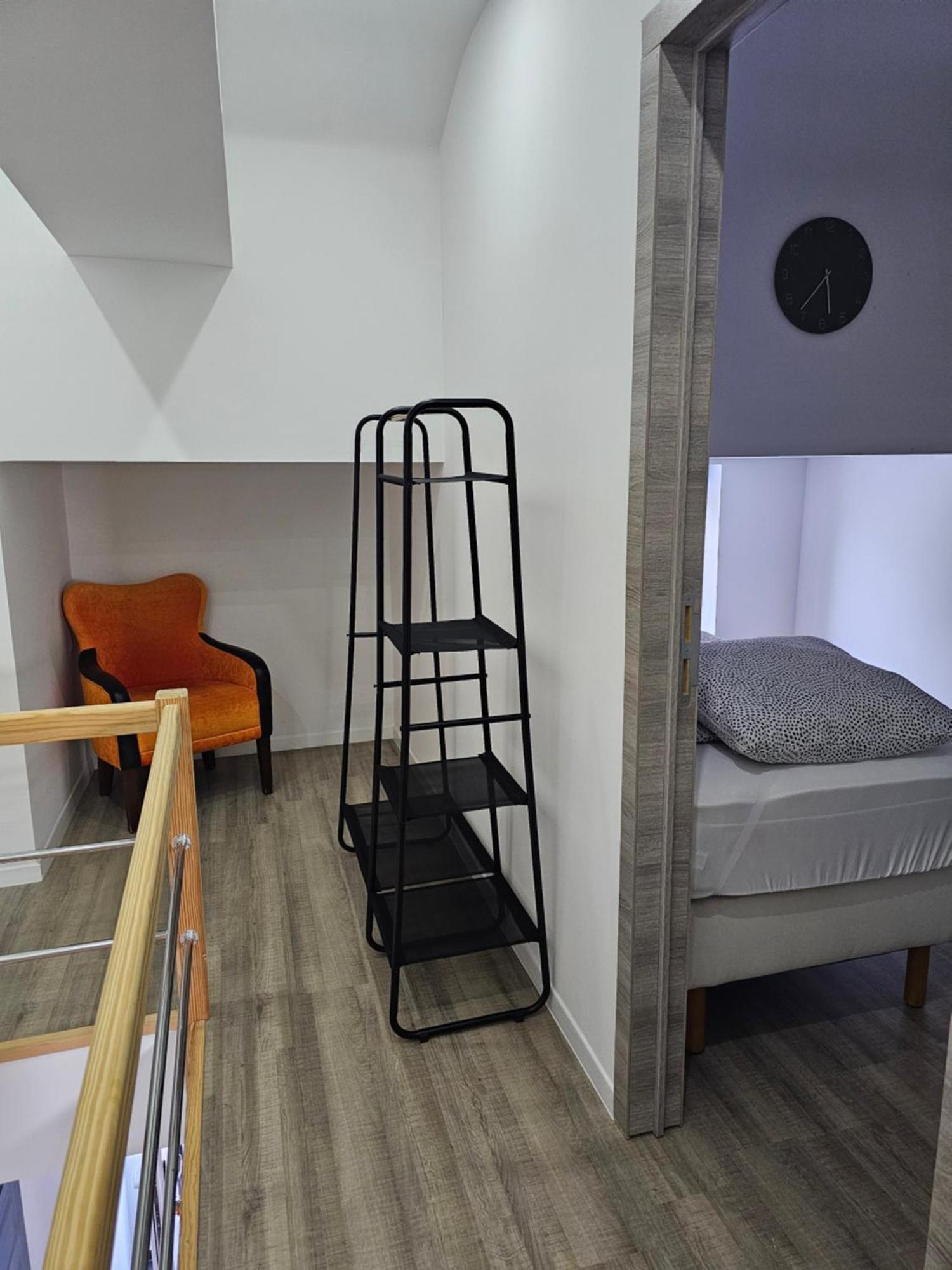 Appart'Hotel Trazegnies Courcelles Exteriör bild